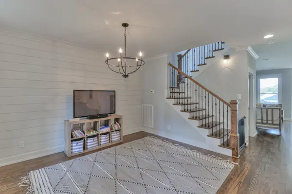 709 S 13th St, Nashville, TN 37206