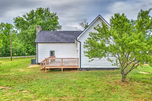 2382 W Trimble Rd, Milton, TN 37118