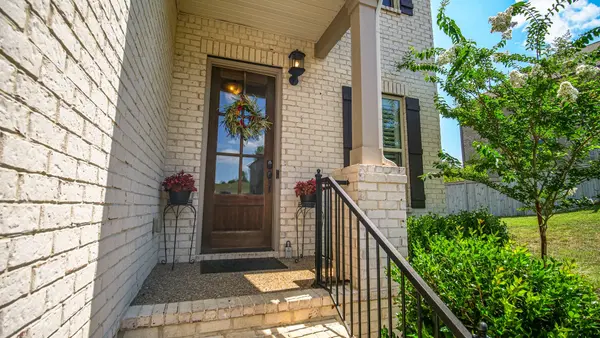 127 Ervin St, Hendersonville, TN 37075