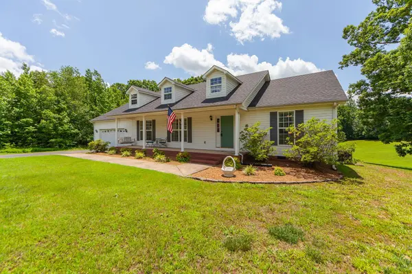 693 Post Oak Rd, Camden, TN 38320