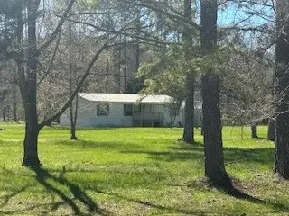 1759 Bear Creek Rd, Collinwood, TN 38450