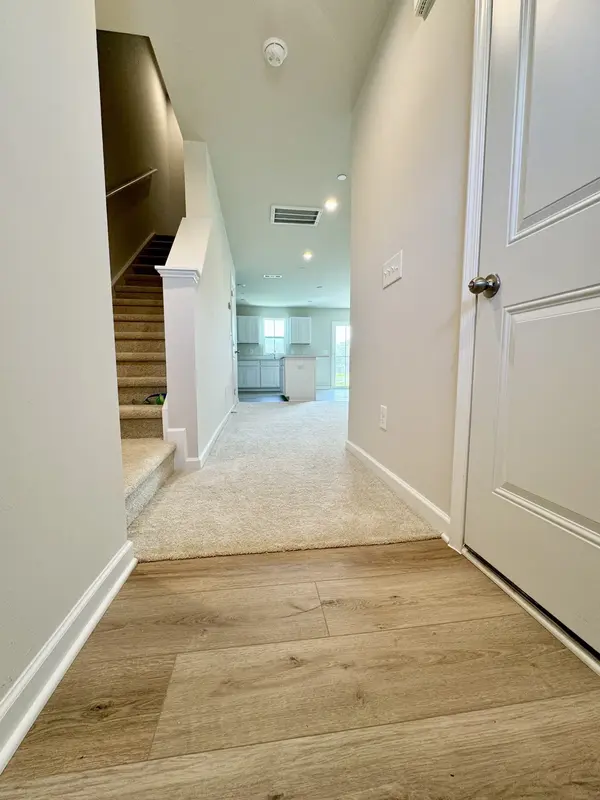 2044 Floating Leaf Lane, Goodlettsville, TN 37072