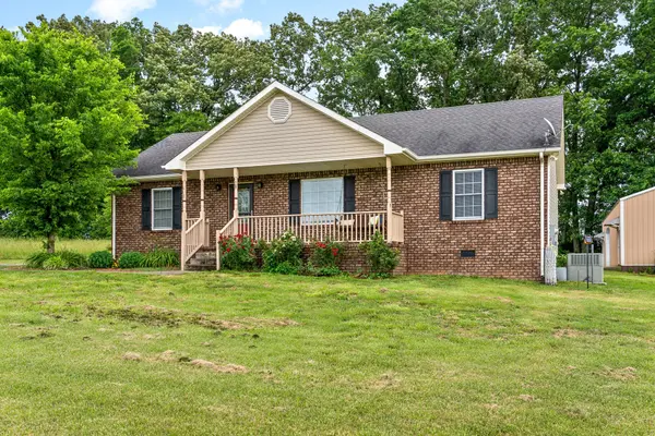 4769 S Qualls Rd, Adams, TN 37010