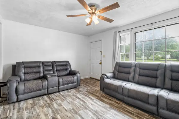 3106 E Old Ashland City Rd, Clarksville, TN 37043