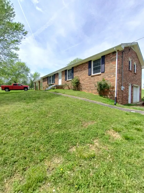 625 Gossett Rd, Ashland City, TN 37015