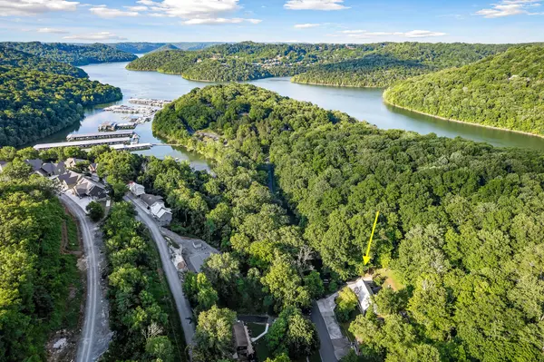 2420 Casey Cove Rd, Smithville, TN 37166