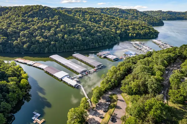 2420 Casey Cove Rd, Smithville, TN 37166
