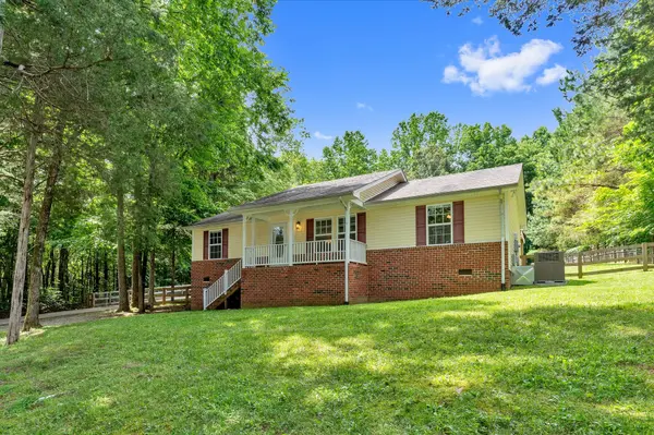 1044 Phillip Dr, Portland, TN 37148