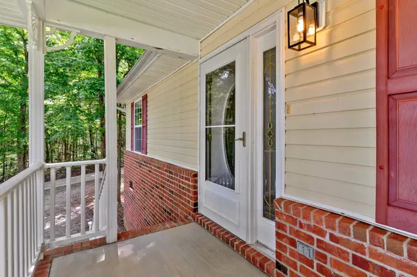1044 Phillip Dr, Portland, TN 37148