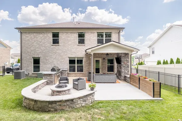 1028 Maleventum Way, Spring Hill, TN 37174