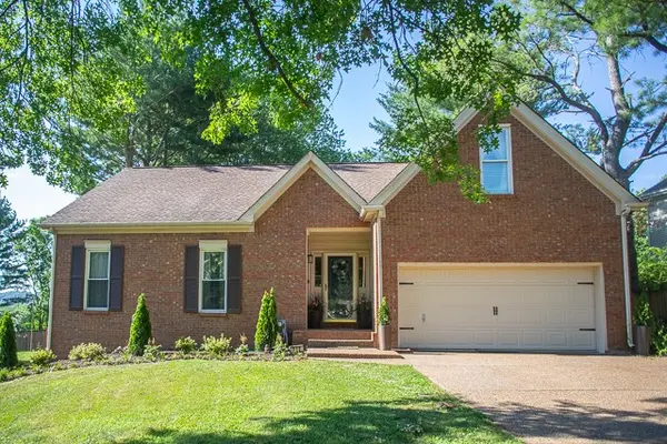 712 W Statue Ct, Franklin, TN 37067
