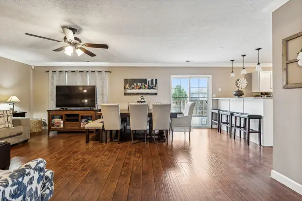 1019 Lowrey Pl, Spring Hill, TN 37174