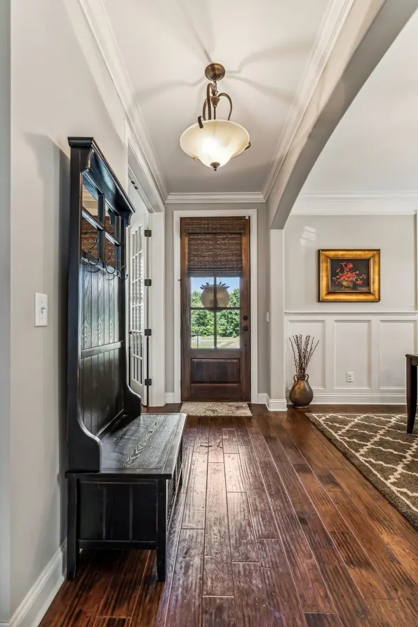 128 Ervin St, Hendersonville, TN 37075