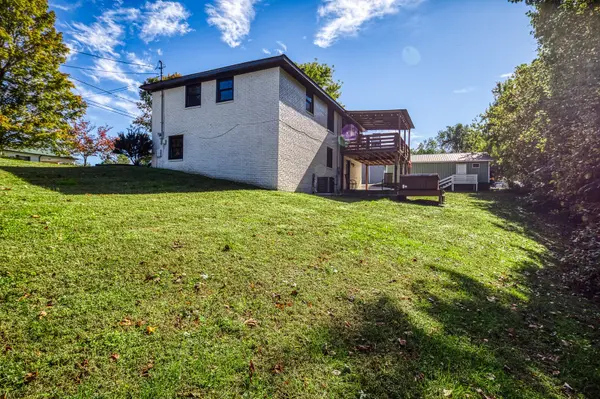 691 Snow Hill Rd, Dowelltown, TN 37059