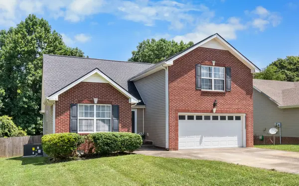 1885 Sage Meadow Ln, Clarksville, TN 37040