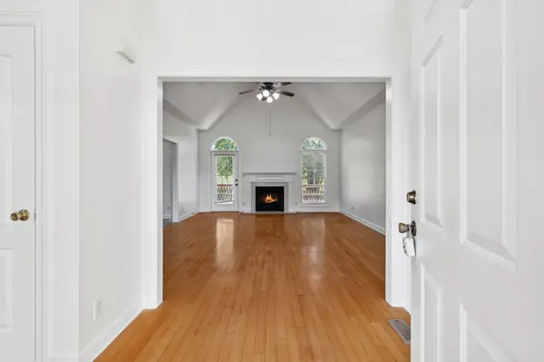 3575 Rabbit Run Trl, Adams, TN 37010