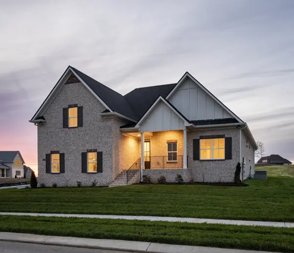 405 Taylers Cir, Lebanon, TN 37087