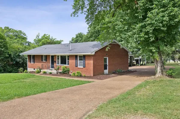 318 Armory Dr, Lewisburg, TN 37091