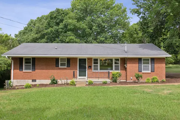 318 Armory Dr, Lewisburg, TN 37091
