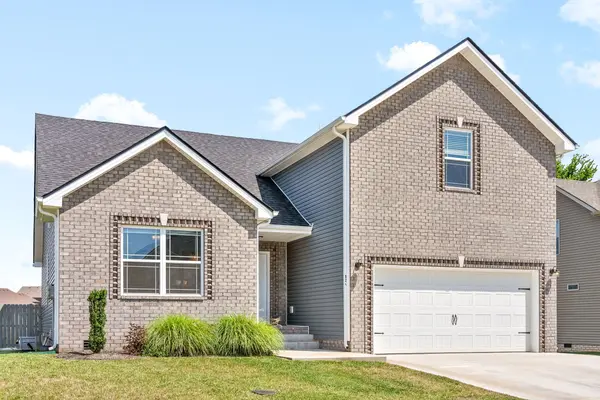 924 Burley Barn Rd, Clarksville, TN 37042