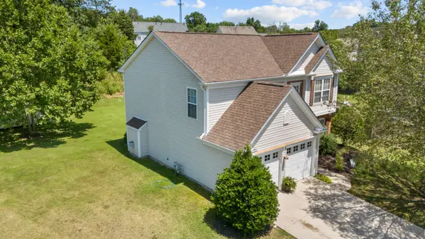 1708 Kendall Cove Ln, Mount Juliet, TN 37122