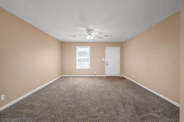 113 Maureen Dr, Clarksville, TN 37043