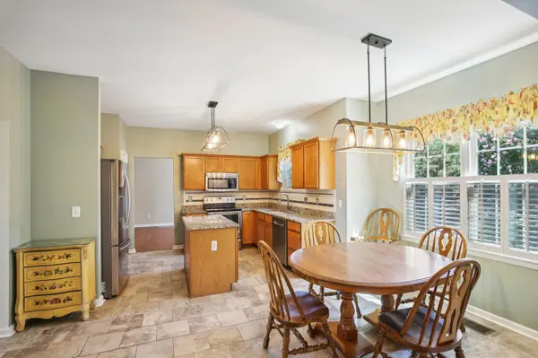 4449 Benchmark Dr, Antioch, TN 37013