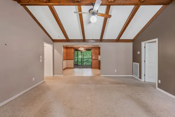 1145 Winding Way Dr, White House, TN 37188