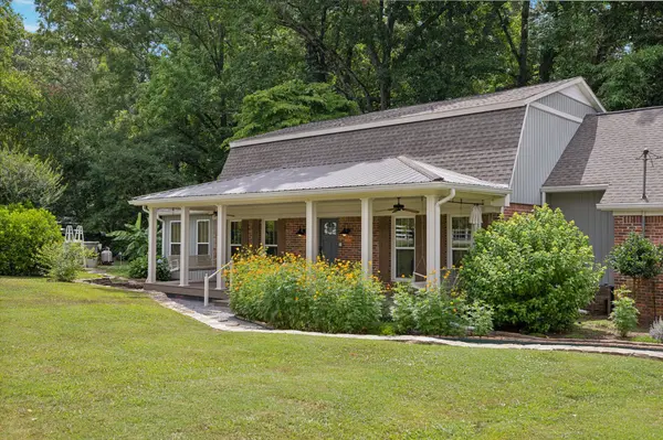 16 Camper Creek Rd, Fayetteville, TN 37334