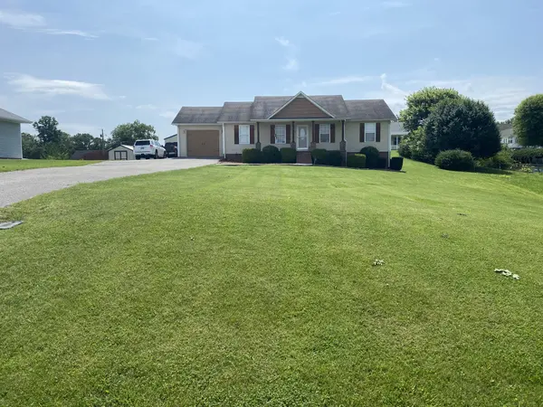 227 Mallory Cir, Livingston, TN 38570