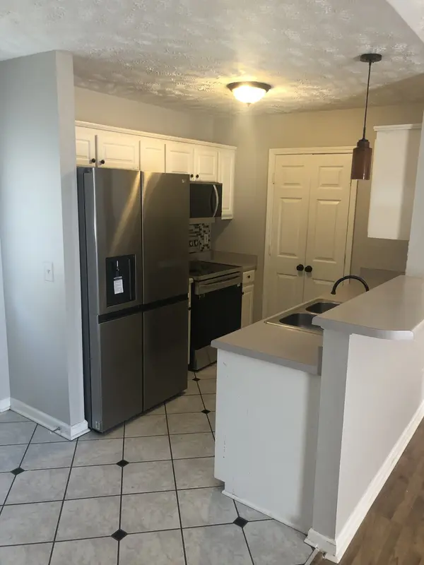 1013 Saddlestone Dr, Hermitage, TN 37076