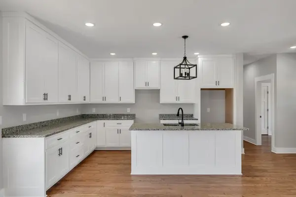 539 Old Florence Pulaski Rd, Leoma, TN 38468
