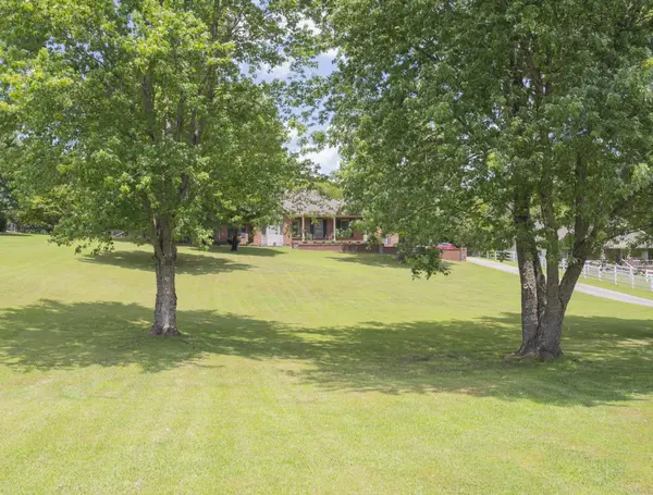 6238 Rock Springs Rd, Smyrna, TN 37167