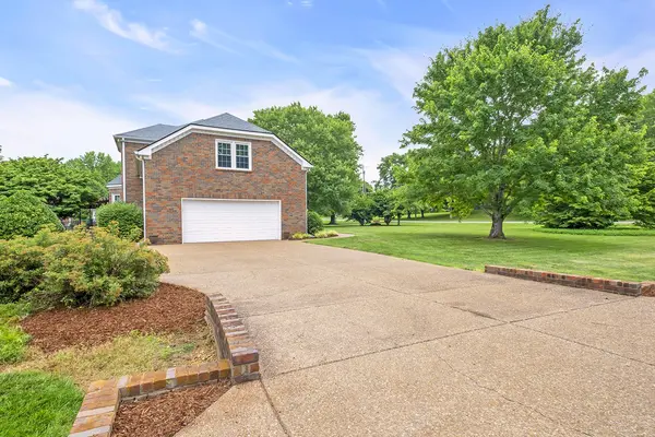 1120 Ascot Ln, Franklin, TN 37064