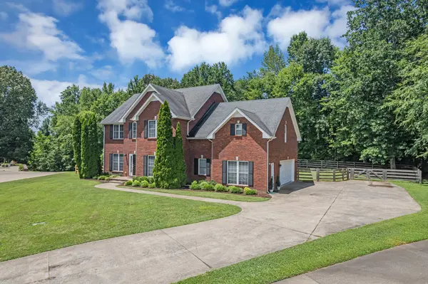 3347 Sheffield Way, Clarksville, TN 37043