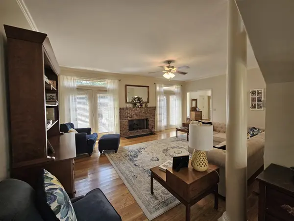 504 Emily Dr, Goodlettsville, TN 37072