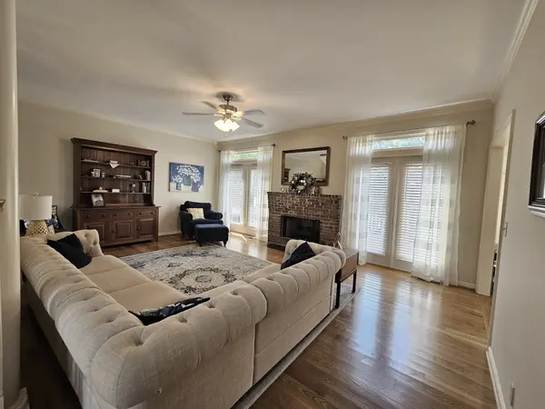 504 Emily Dr, Goodlettsville, TN 37072