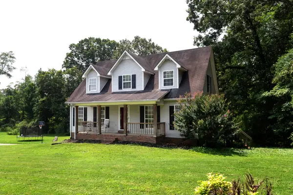 510 Belew Dr, Lawrenceburg, TN 38464