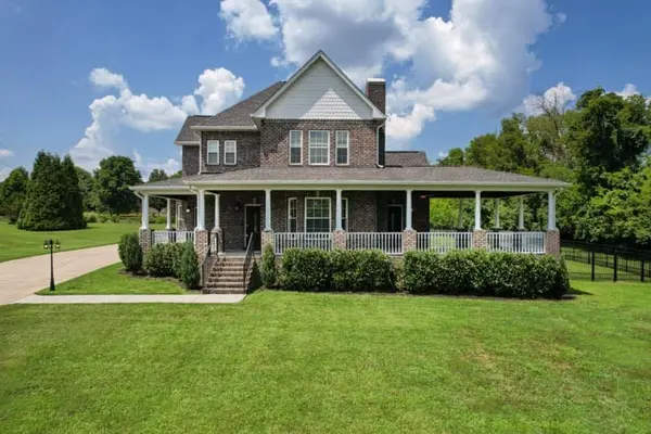 239 Grandview Cir, Gallatin, TN 37066