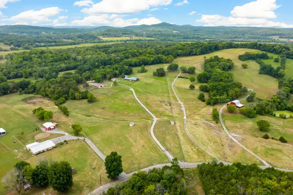 642 Beech Bottom Rd, Watertown, TN 37184
