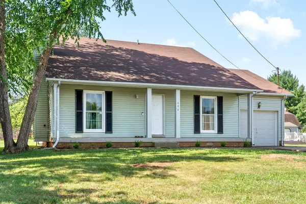 606 Pembrook Pl, Clarksville, TN 37042
