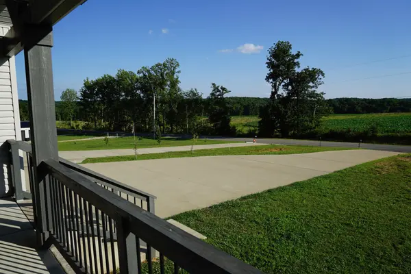 4127 Liverworth Rd, Southside, TN 37171