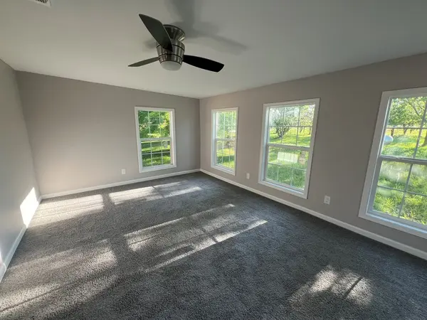 12945 Dawson Springs Rd, Crofton, KY 42217