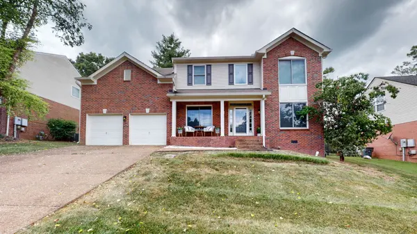 808 Chandler Grv, Hermitage, TN 37076