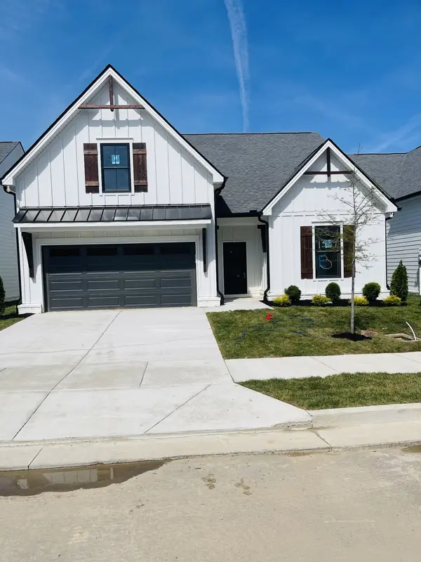 2016 Pleasant Cove, Nashville, TN 37214