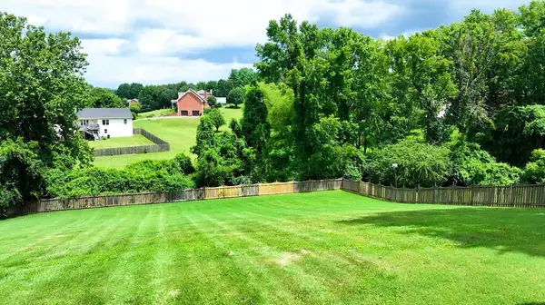 508 Adeles Gdns, Mount Juliet, TN 37122