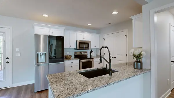 308 Oleander Ln, Murfreesboro, TN 37129