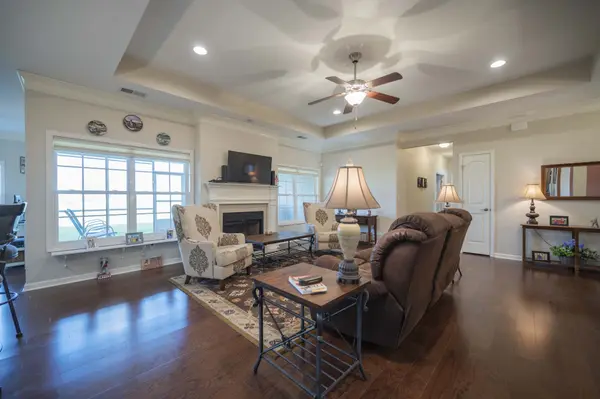 2410 Bridgeway St, Murfreesboro, TN 37128