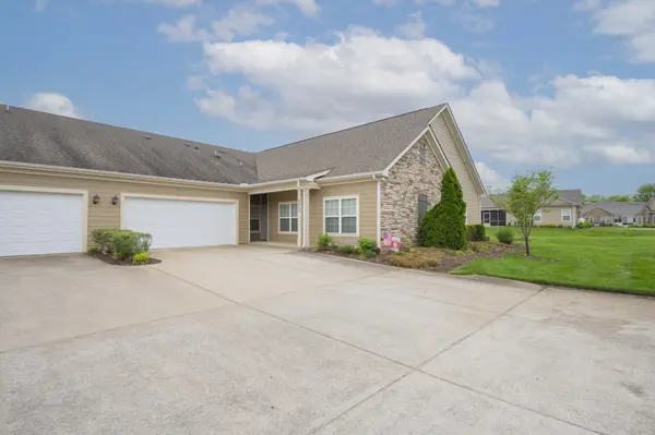 2410 Bridgeway St, Murfreesboro, TN 37128