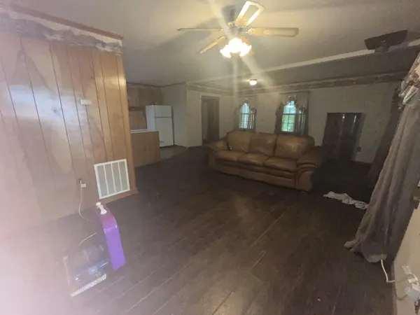 159 Hanklochte Dr, Decaturville, TN 38329